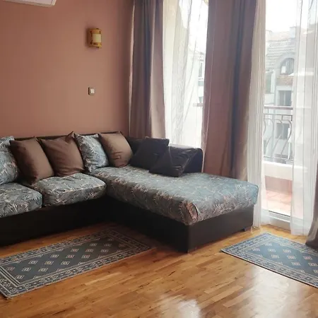 Rakovska Street Comfort * Burgas